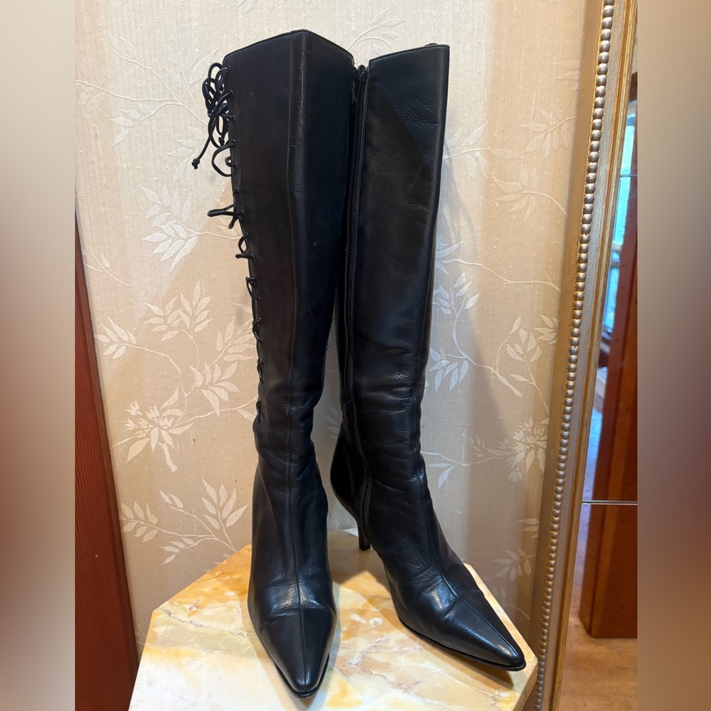 Manolo Blahnik Lace Up Heeled Boots